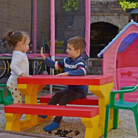 R.gold Homestay szállás