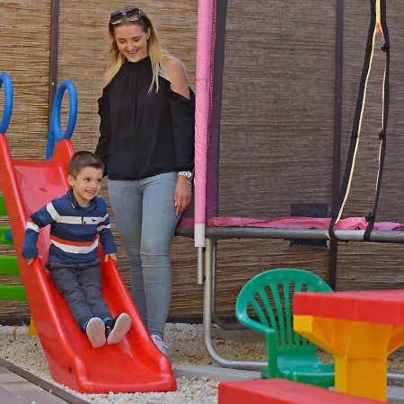 R.gold Homestay szállás Makó