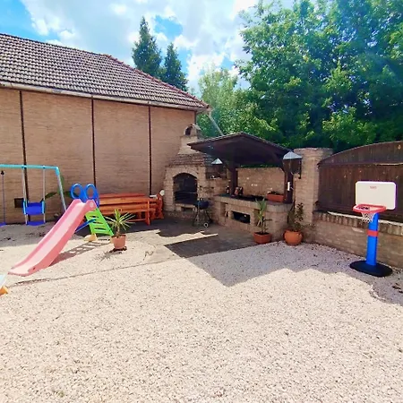 Homestay R.gold Mako