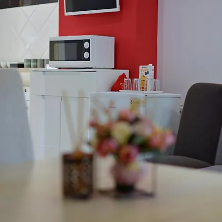 R.gold Homestay