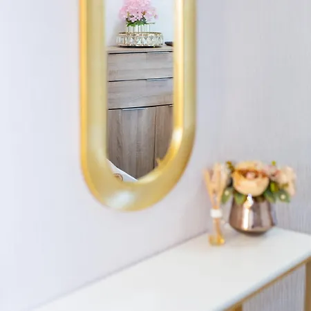 R.gold Homestay szállás *