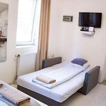 R.gold Homestay szállás Makó
